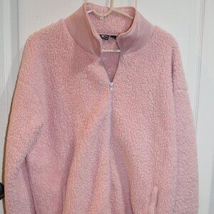 Women's pink XL FILA fuzzy fleece.